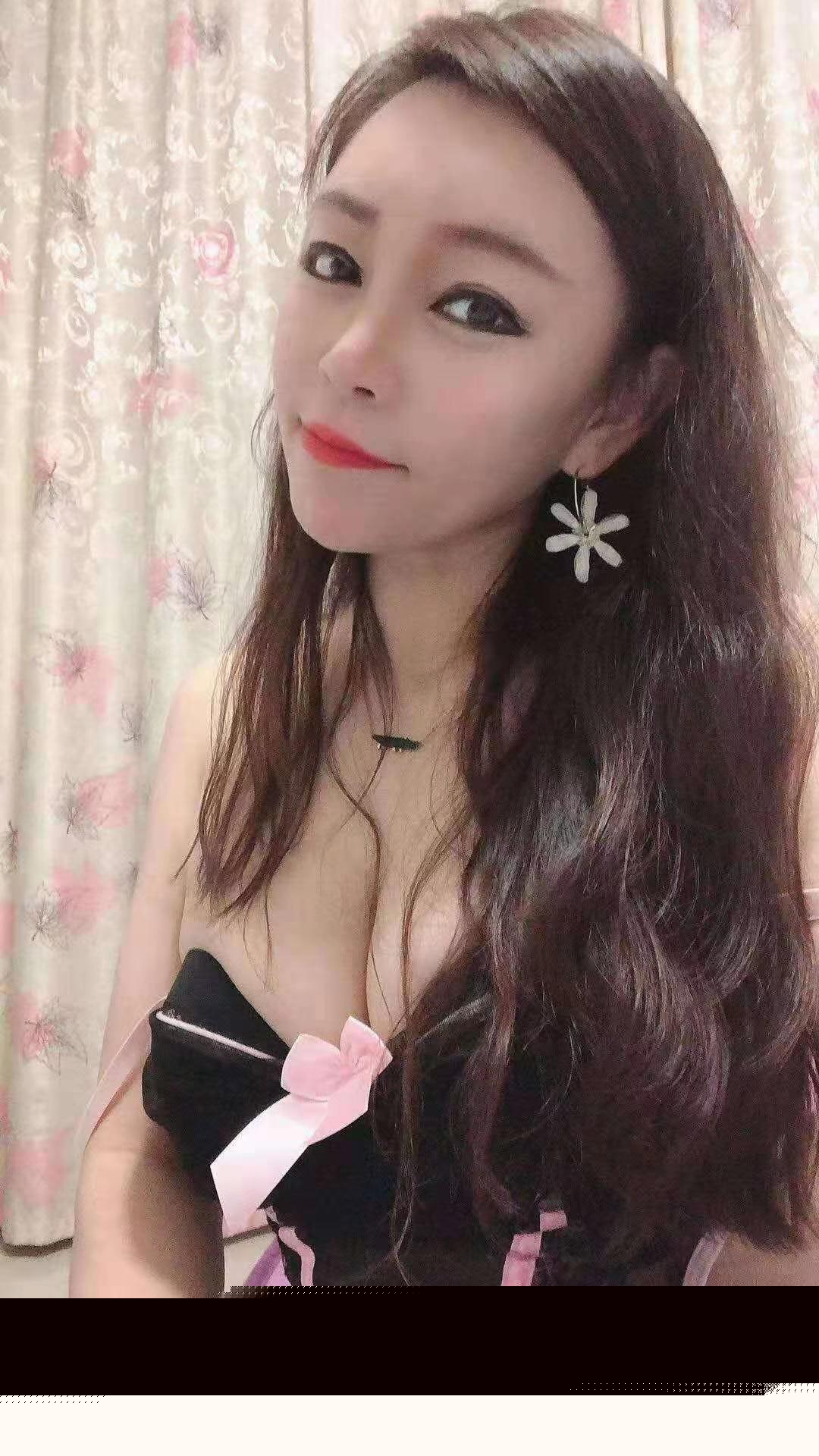 新年第一炮东北斯文美女
